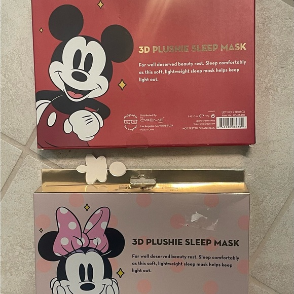 Mickey & Minnie Mouse 3D plushie sleep mask set of 2 NEW The Crème Shop X Disney - Picture 2 of 4